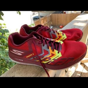 Skechers Razor 3